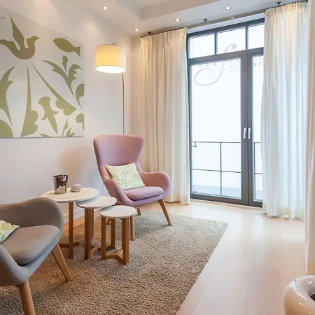 Claire Meerzeit Apartamento *