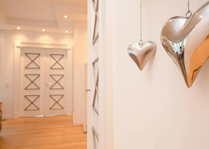 Claire Meerzeit Apartment